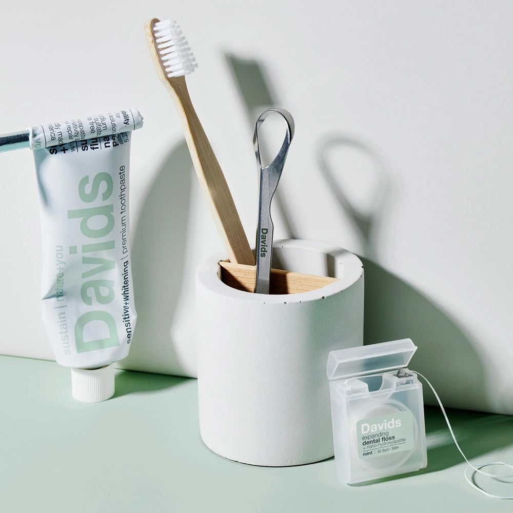 Davids Toothpaste Sensitive & Whitening Fluoride Free Peppermint