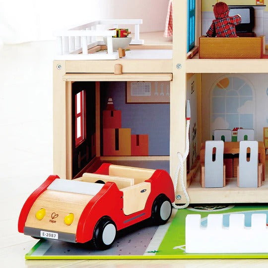 Hape Doll Family Mansion