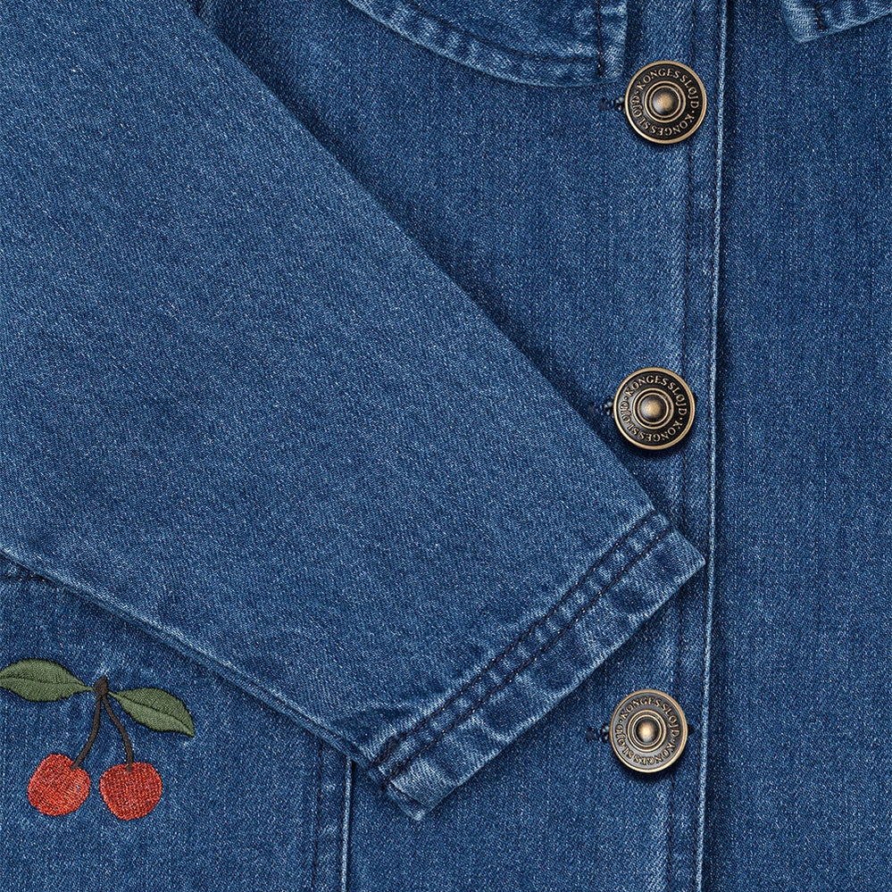 Konges Slojd Denim Shirt GOTS Denim Blue Cherry with cherry embroidery on pocket and brass buttons.