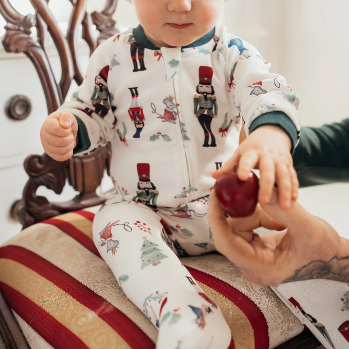 Nest Designs Organic Cotton Long Sleeve Footed Sleeper Nutcracker