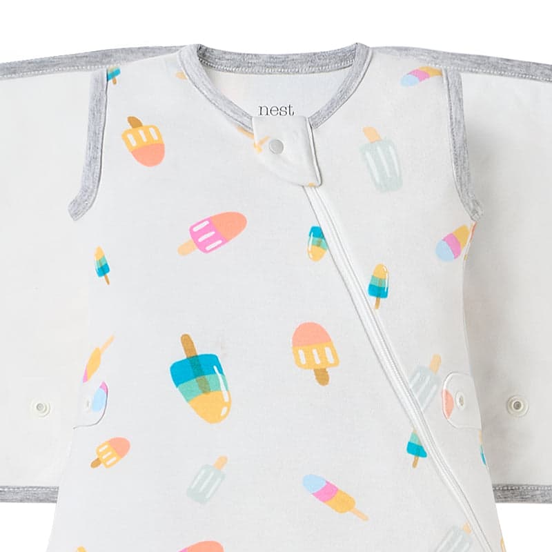 Nest Designs Organic Cotton Startle Stop Sleep Bag 0.5 Tog Summer Pops, white with gray trim and pastel popsicle print, diagonal zipper