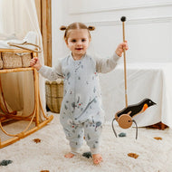 Nest Designs Raglan Bamboo Long Sleeve Footed Sleep Bag 2.5 Tog Snowy Snuggles