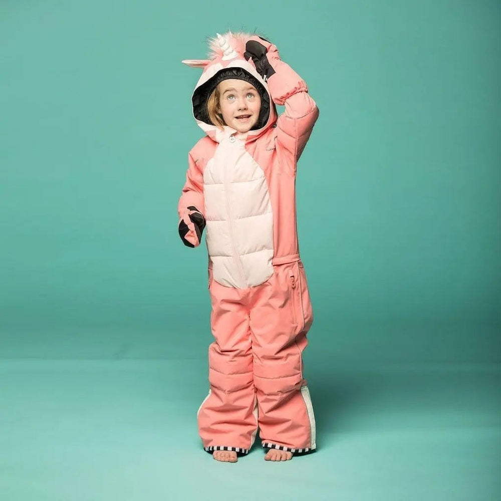 Weedo Unido Unicorn Snowsuit With Glovess pink toddler snowsuit with white chest, unicorn hood, and gloves.