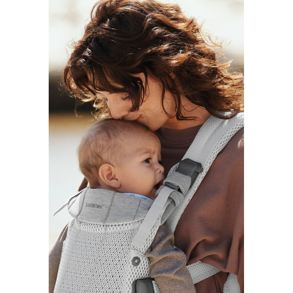 BabyBjörn Baby Carrier Harmony