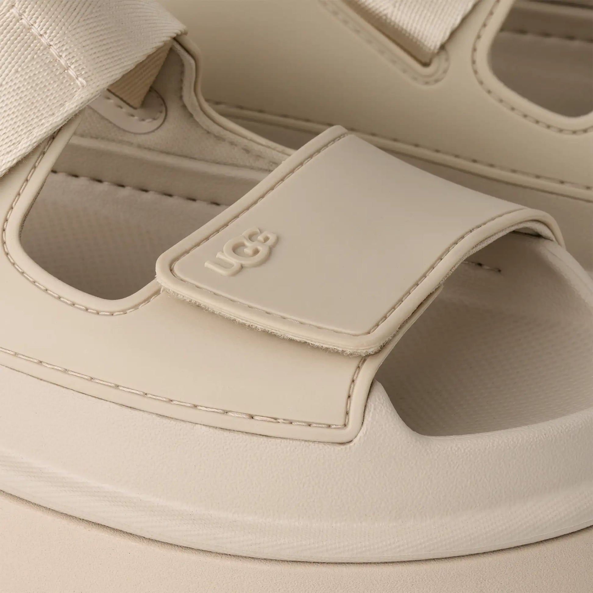 UGG WOMEN'S GOLDENGLOW SHOES SEA SALT