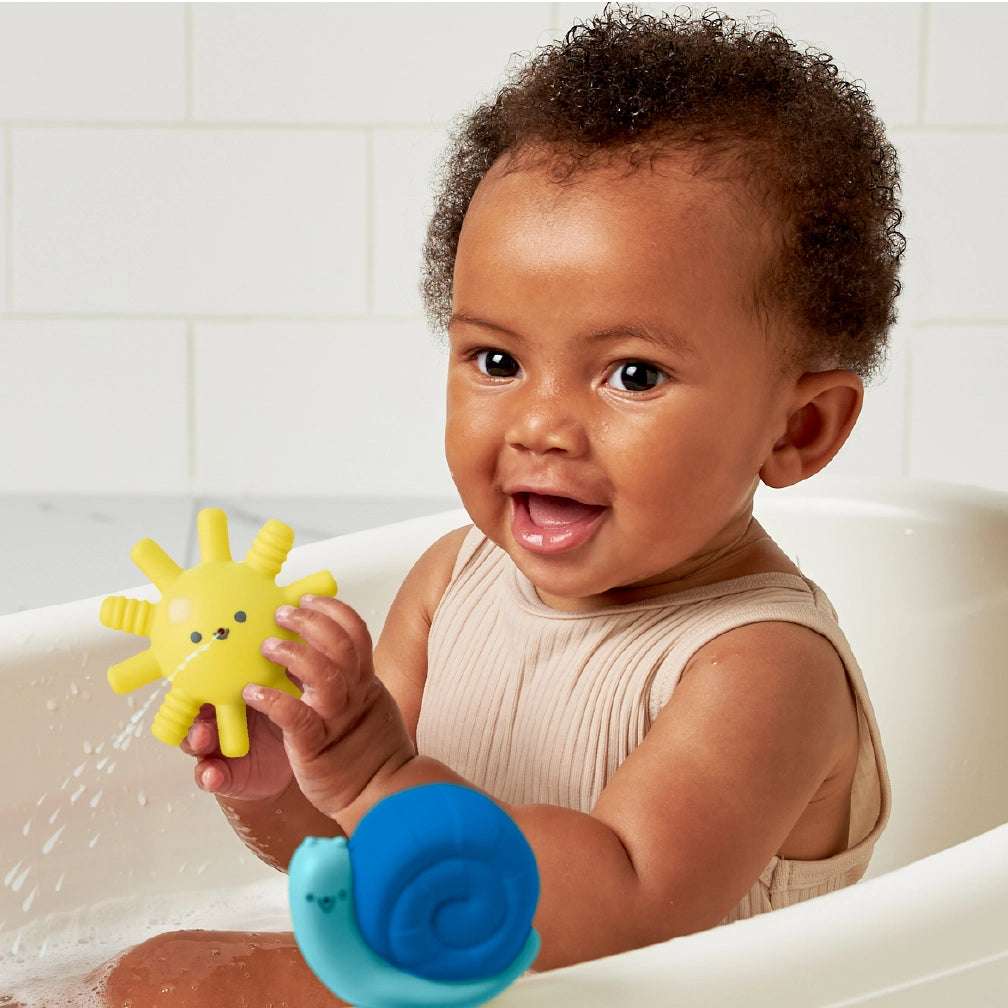 Itzy Ritzy Itzy Splash Bath Toys Gift Set
