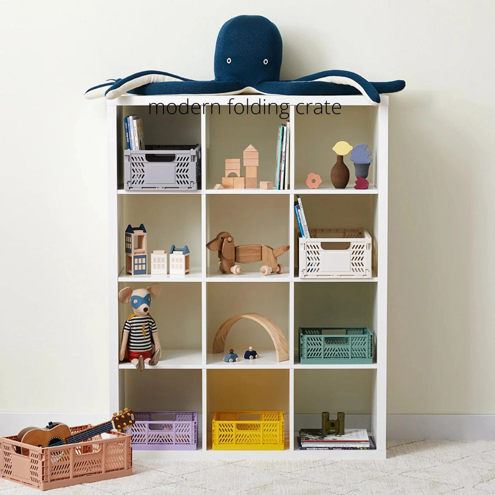 3 Sprouts Modern Folding Crate Cream