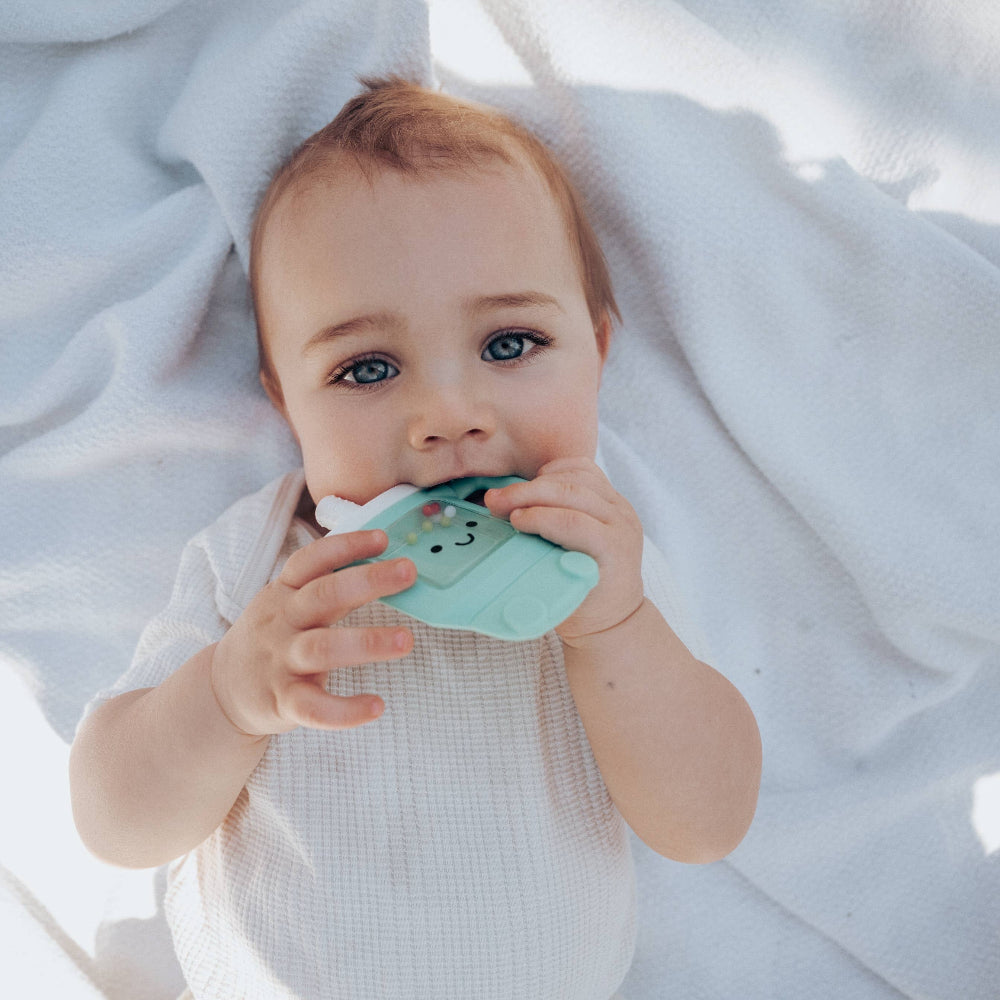 Itzy Ritzy Sweetie Shake Plus Rattle & Teether