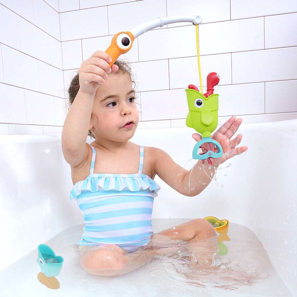 Catch N Sprinkle fishing set green bath toy with fishing rod