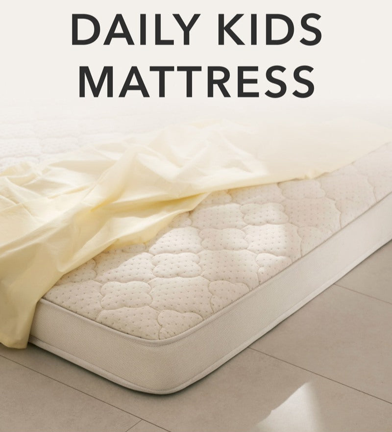 Iloom daily kids mattress cream quilted top