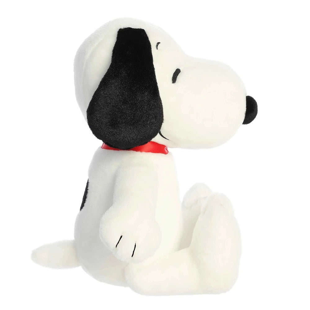 Aurora Peanuts Snoopy 8"