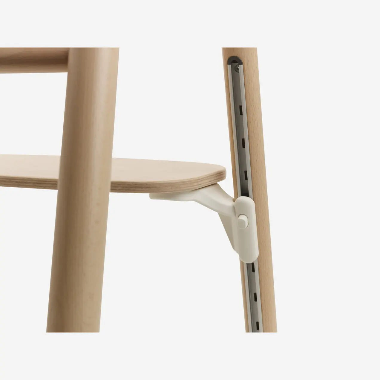 Bugaboo giraffe high chair set, light wood finish