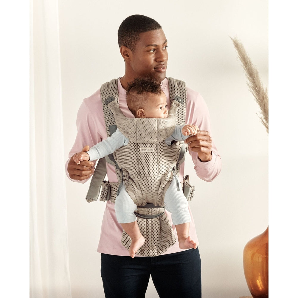 BabyBjörn Baby Carrier Free