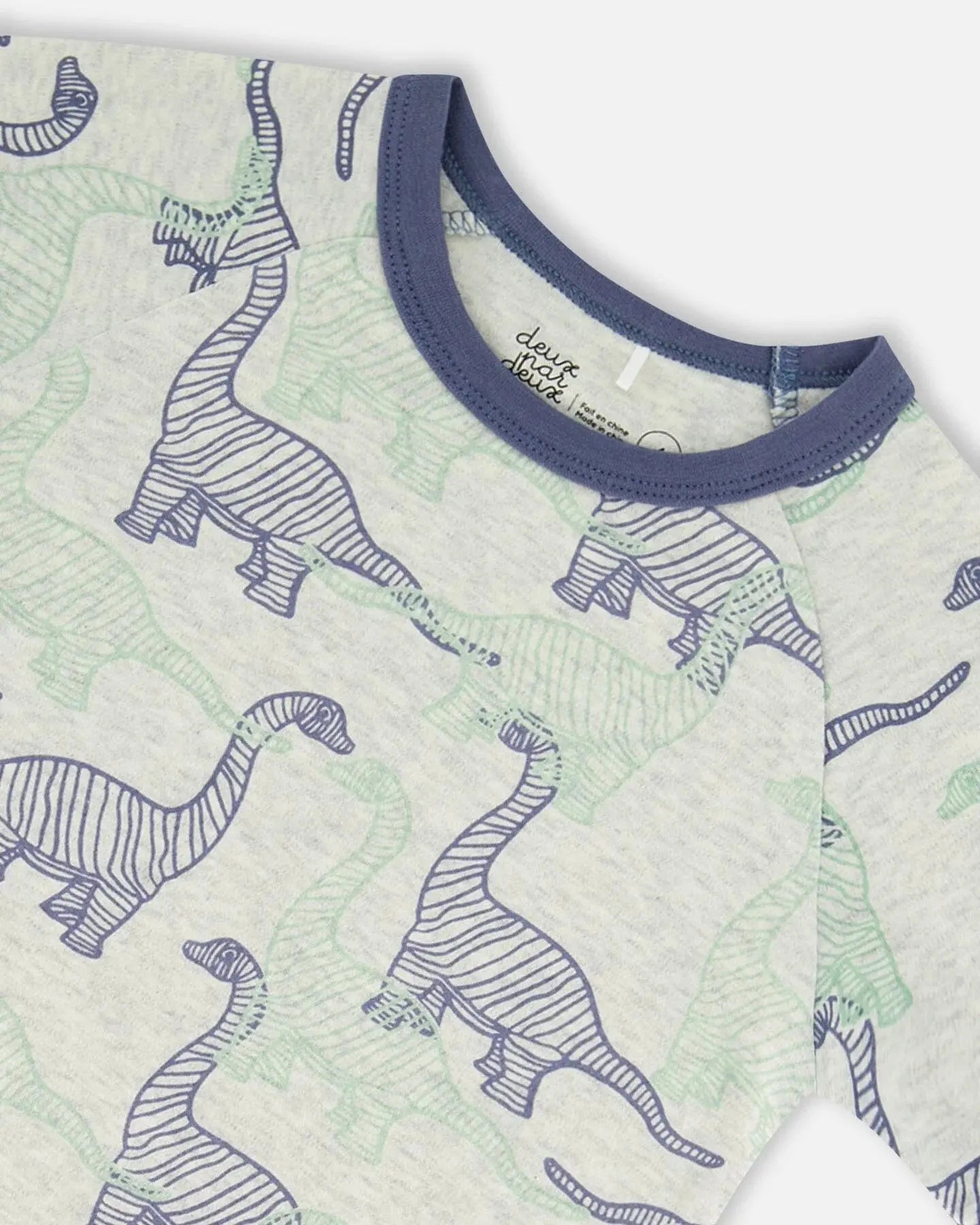 DEUXPARDEUX ORGANIC COTTON TWO PIECE SHORT PAJAMA SET HEATHER BEIGE PRINTED DINOSAURS - baby enRoute