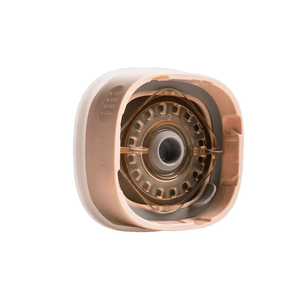 Hegen PCTO All‑Rounder Cup PPSU 240 ml in peach, showing the lid and valve assembly for leak‑proof use.