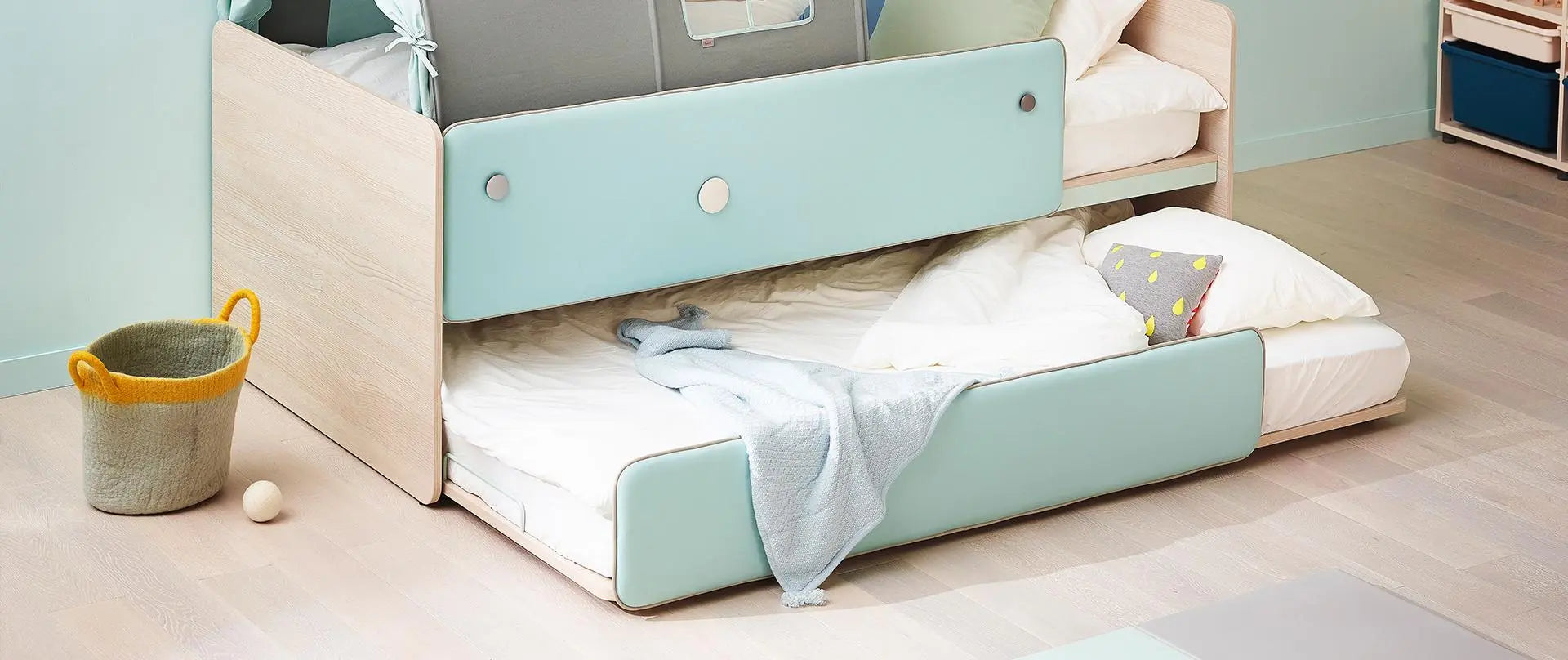 Iloom Cabin 2 Story Sliding Bed 1000W