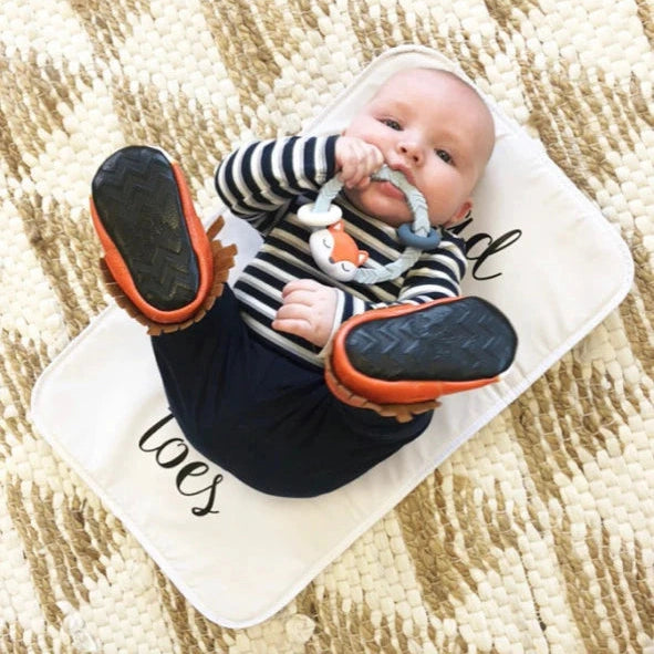 Itzy Ritzy Rattle Silicone Teether