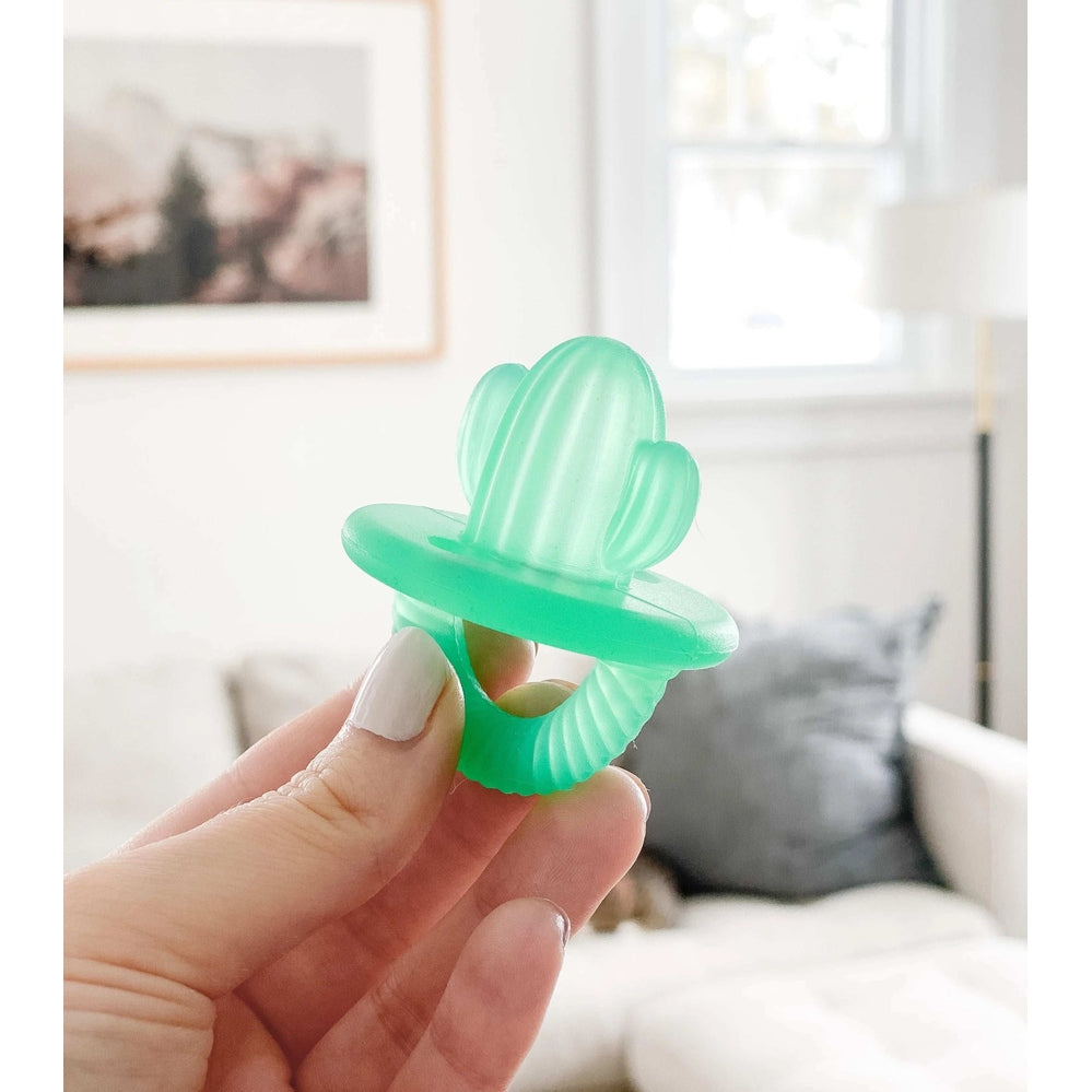 Itzy Ritzy Teensy Teether Soothing Silicone Teether