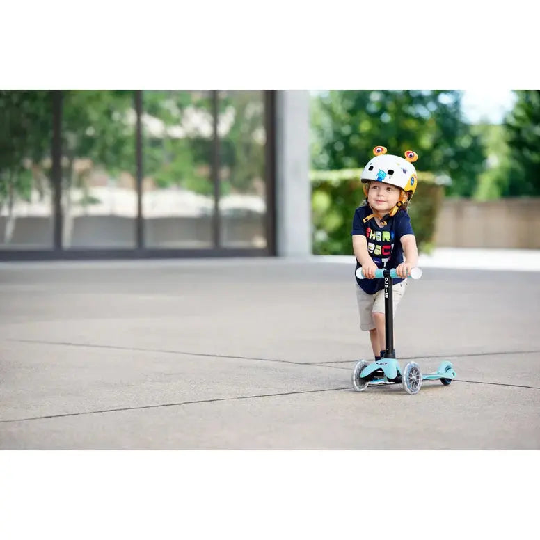 MICRO MINI2GROW DELUXE MAGIC LED SCOOTER - baby enRoute