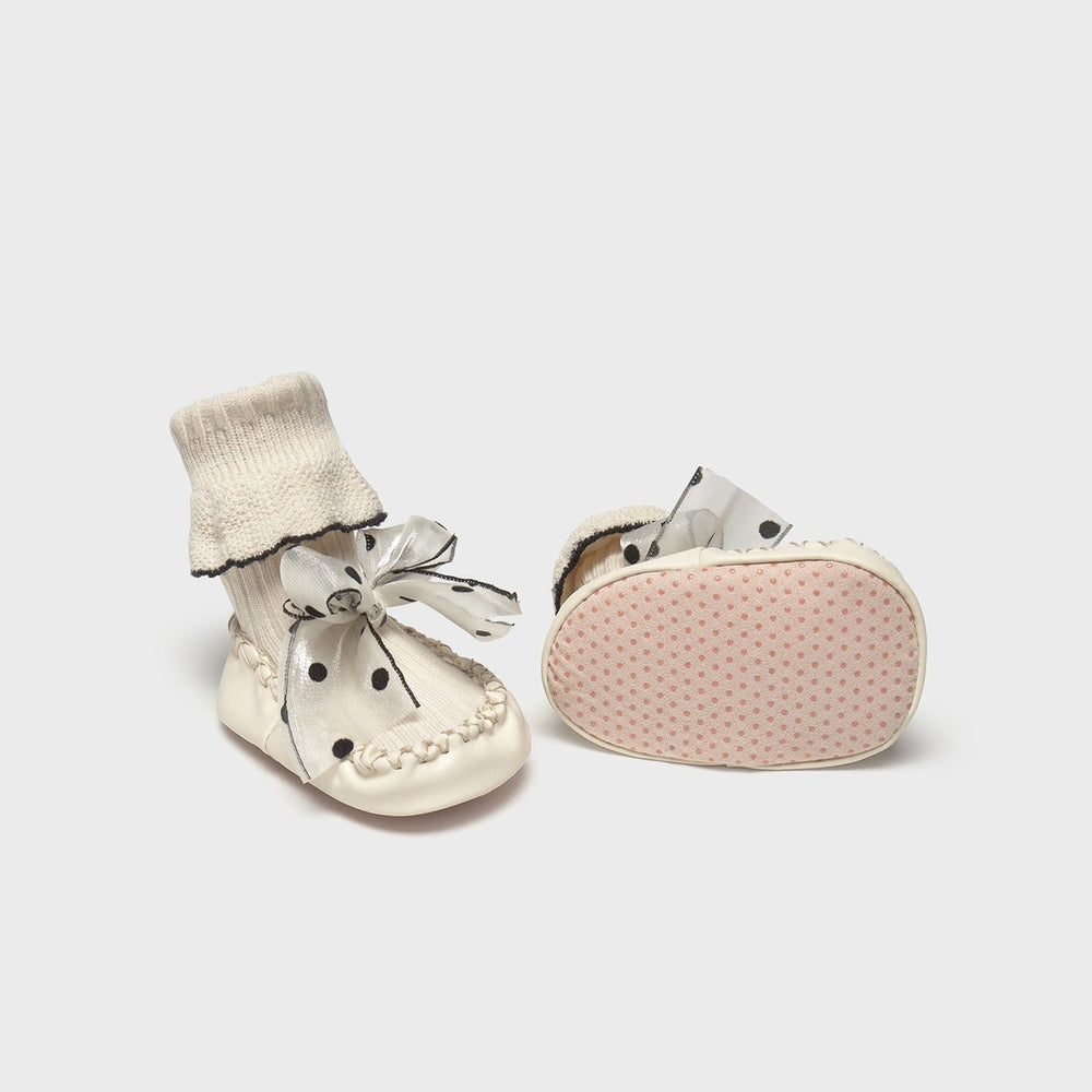 Mayoral Newborn Bow Shoes Cream