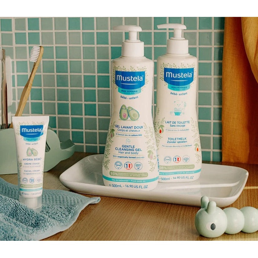 Mustela 2 In 1 Cleansing Gel With Avocado 500 ml