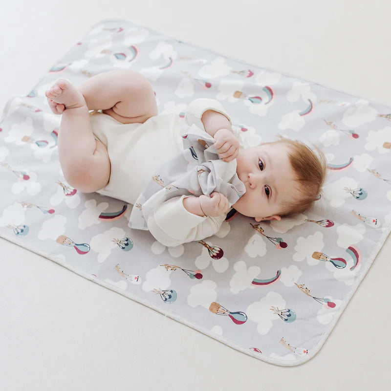 NEST DESIGNS ORGANIC COTTON WATERPROOF CHANGE PAD SAHARA SKY SMALL
