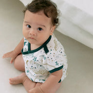 NEST DESIGNS BAMBOO SHORT SLEEVE KIMONO ONESIE STARS WHITE