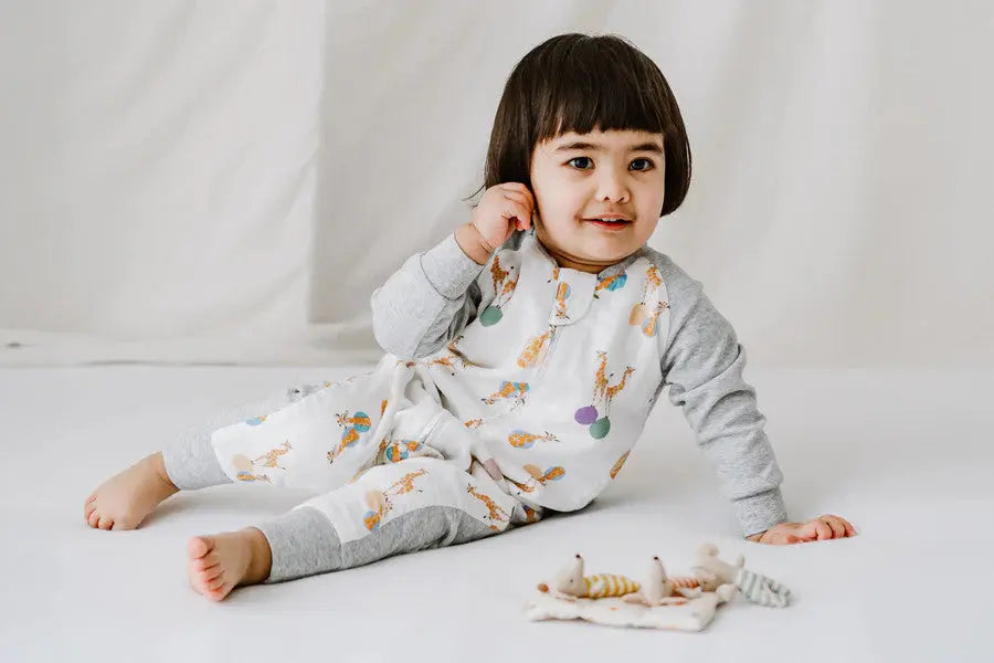 Nest Designs Bamboo Long Sleeve Footed Sleep Bag 1.0 Tog Giraffe Shapes