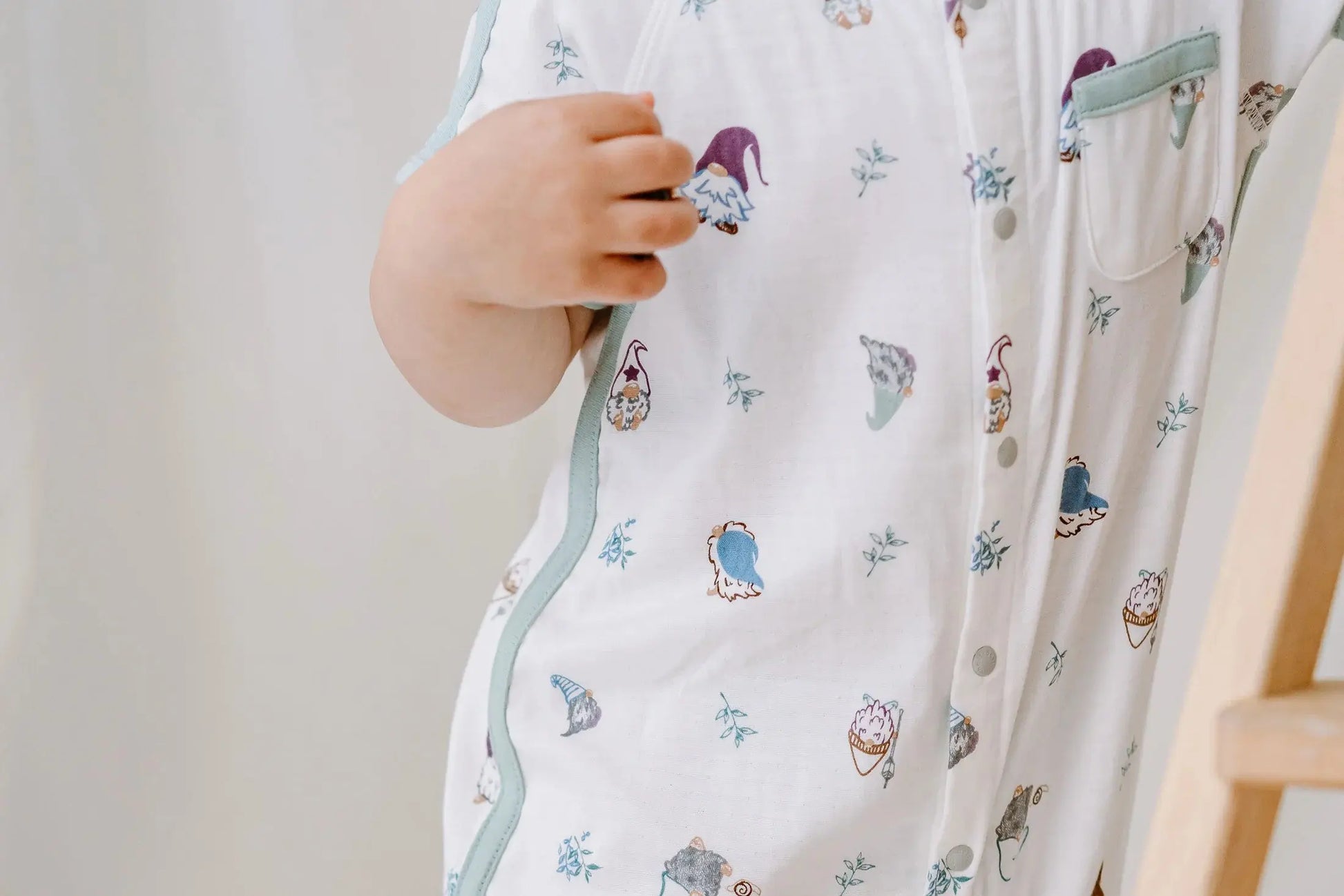 Nest Designs Bamboo Short Sleeve Romper Oh Gnome