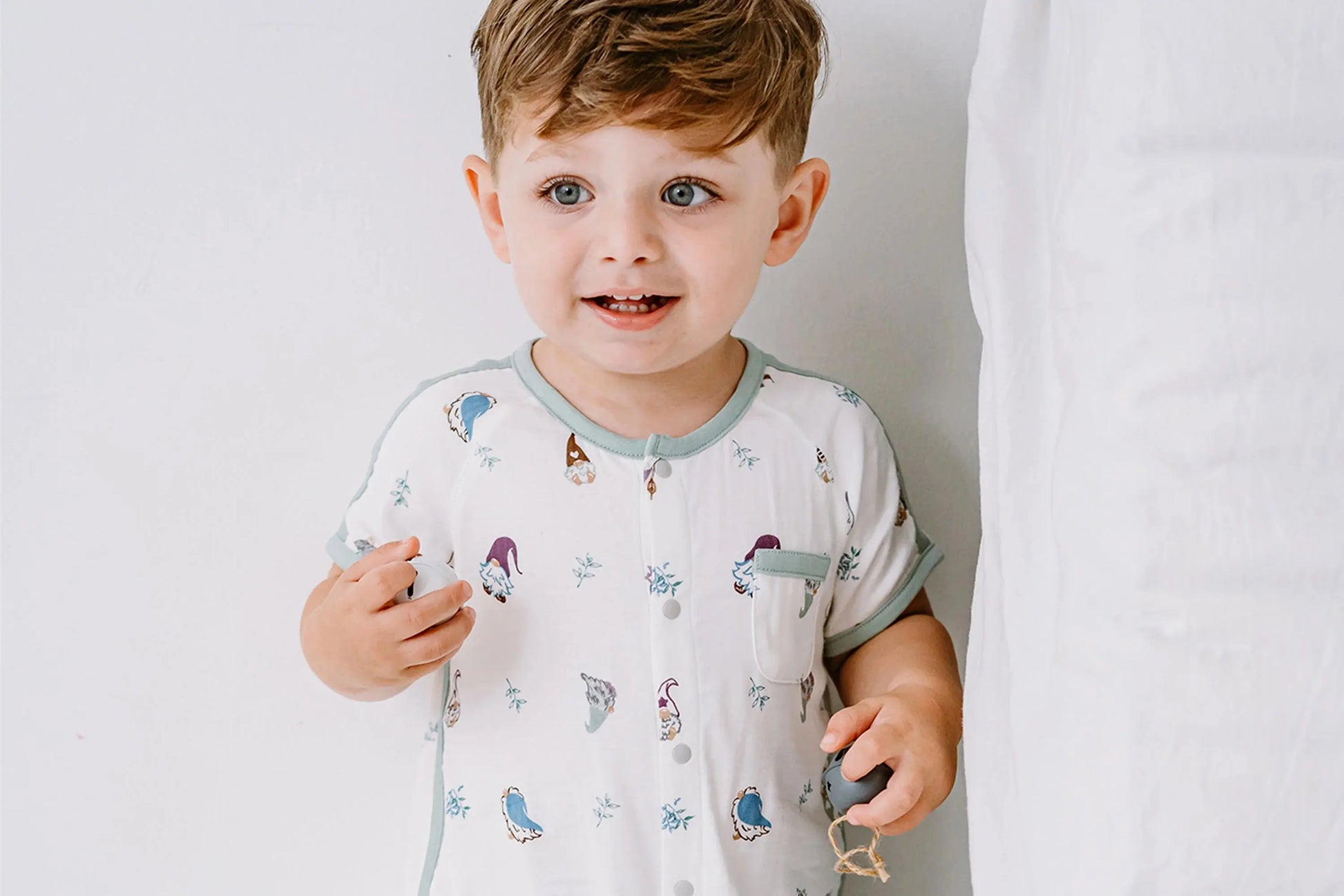 Nest Designs Bamboo Short Sleeve Romper Oh Gnome
