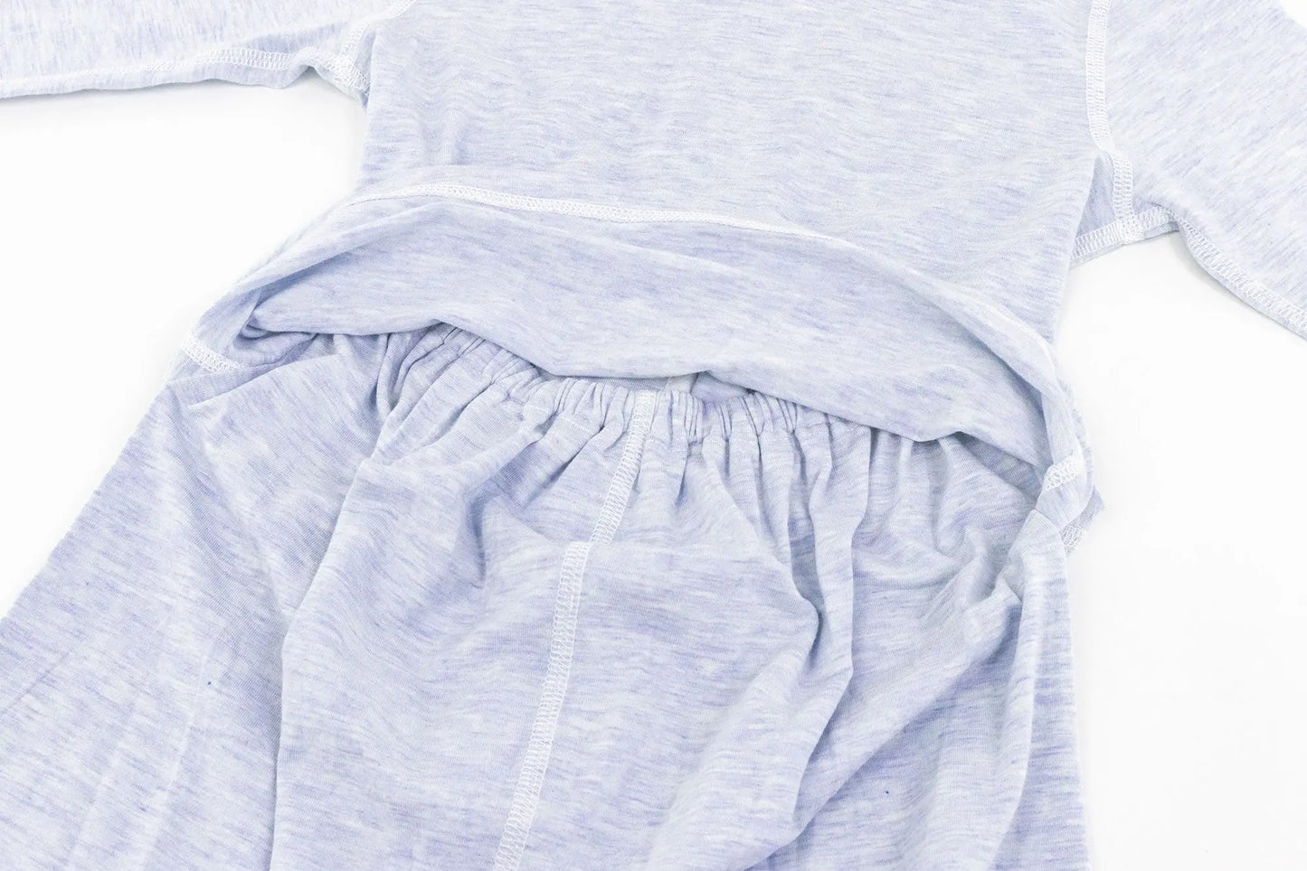 NEST DESIGNS BASICS BAMBOO COTTON LONG SLEEVE DROP BOTTOM ROMPER - GREY DAWN - baby enRoute