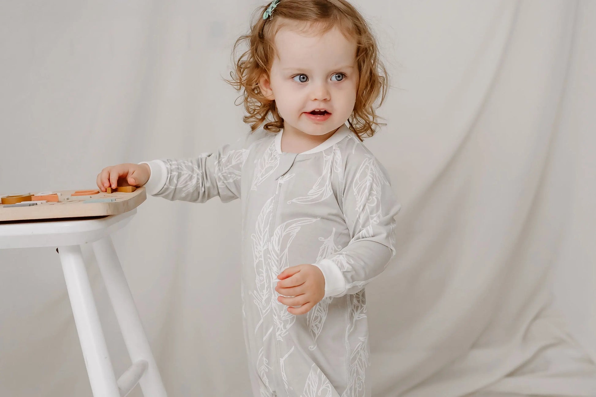 Nest Designs Zip Long Sleeve Footless Sleeper Avocado Bamboo-Feather Grey