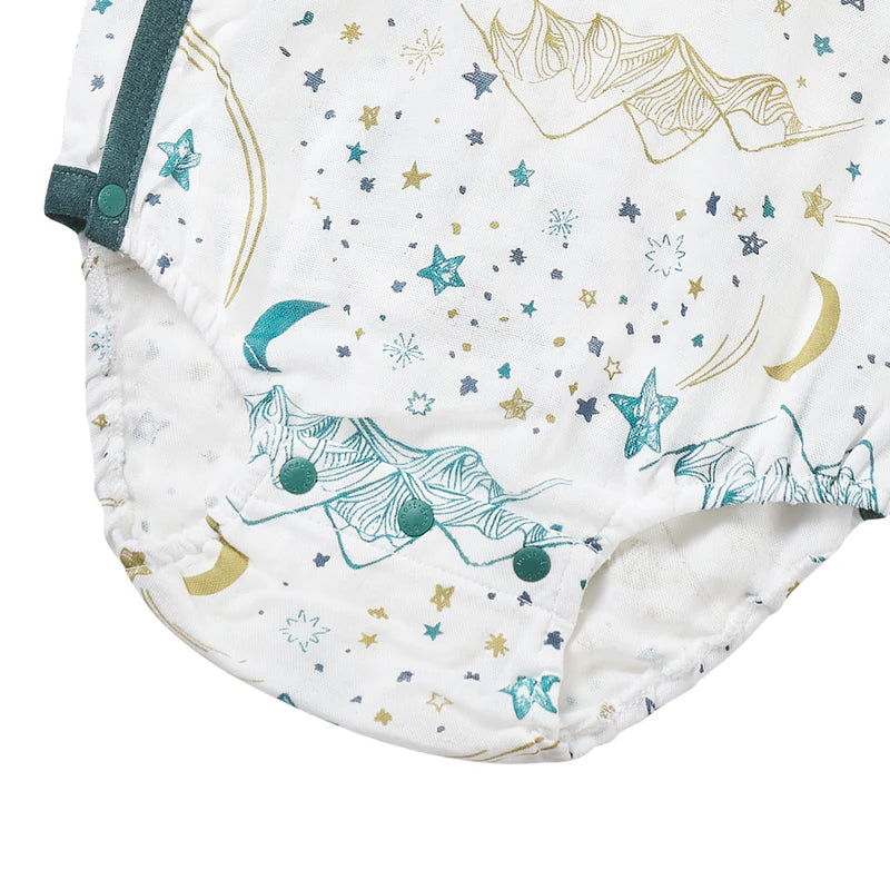 Nest Designs Bamboo Short Sleeve Kimono Onesie Stars White