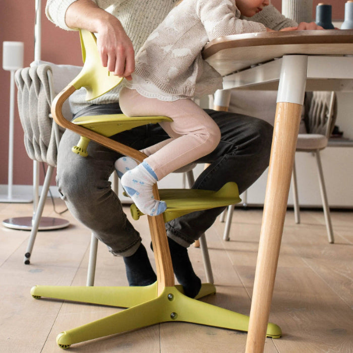 Nomi Highchair White Oak