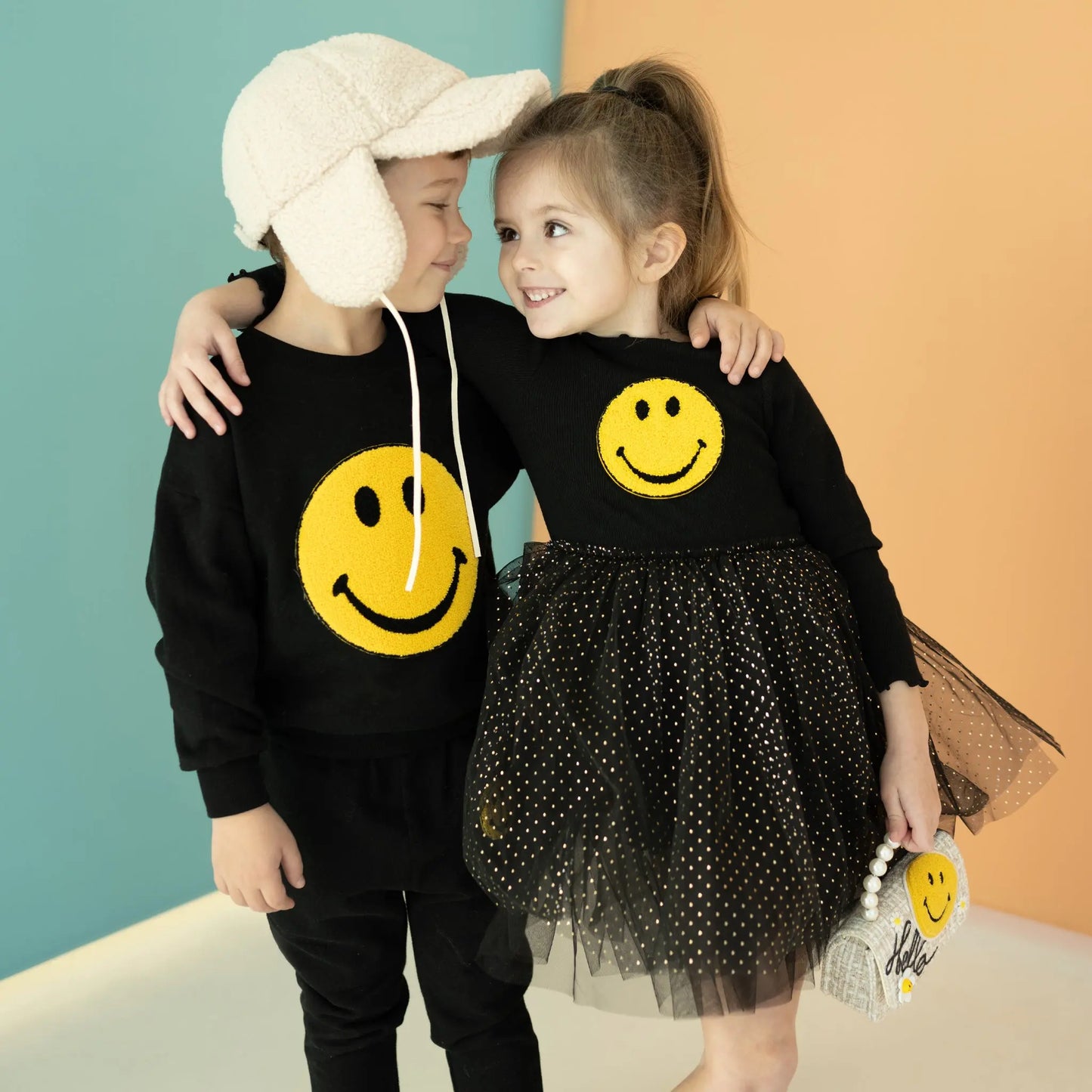 PETITE HAILEY SMILE SMILE SWEATSHIRTS BLACK - baby enRoute