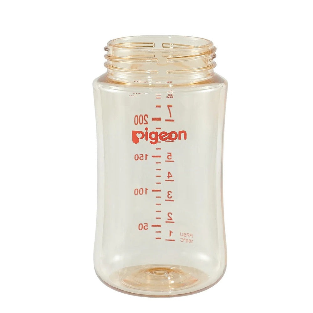 Pigeon PPSU Bottle 8oz with M Nipple (3M+), clear bottle with red measurement marks held upright.