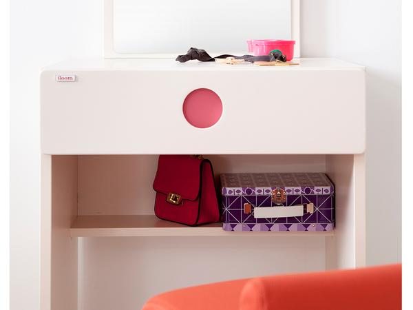 Iloom Tinkle Pop Make-Up Table