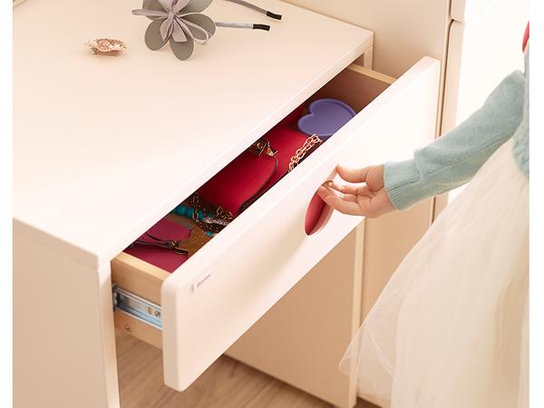 Iloom Tinkle Pop Make-Up Table