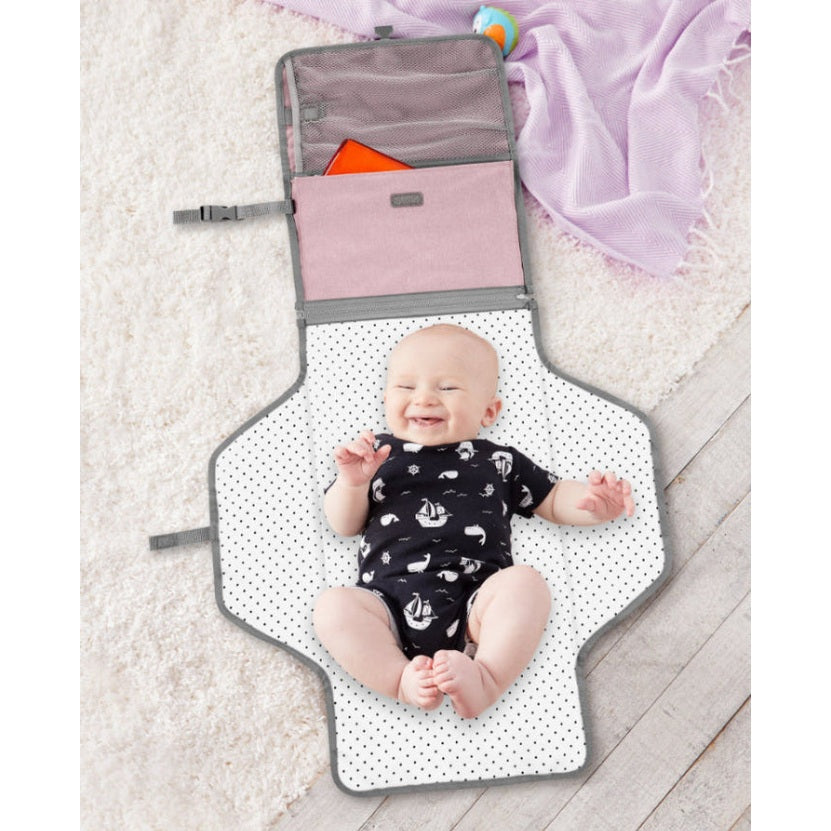 Skip Hop Pronto® Signature Changing Station Pink Heather