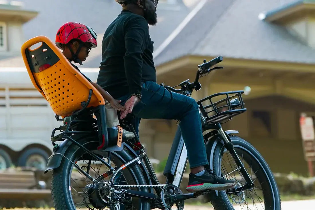 Thule Yepp Maxi rack-mounted child bike seats orange