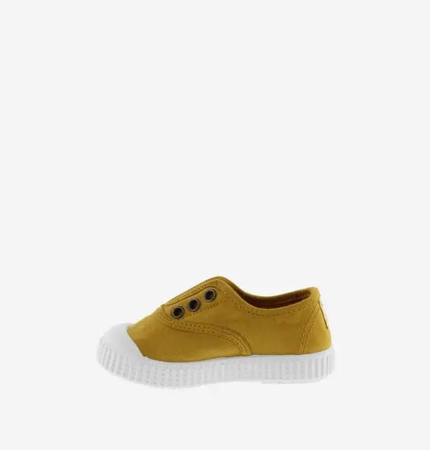 Victoria Shoes Rubber-Toecap Canvas Curry