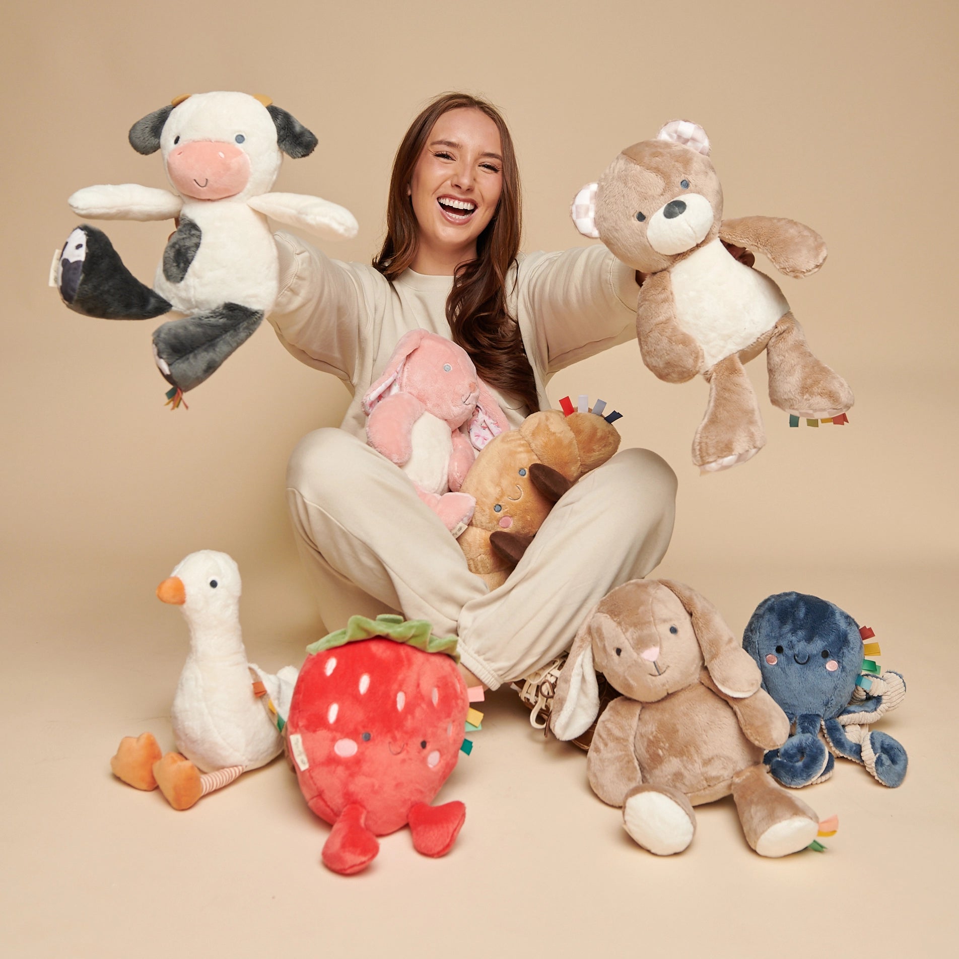 Itzy Ritzy Sweetie Snuggles Plush