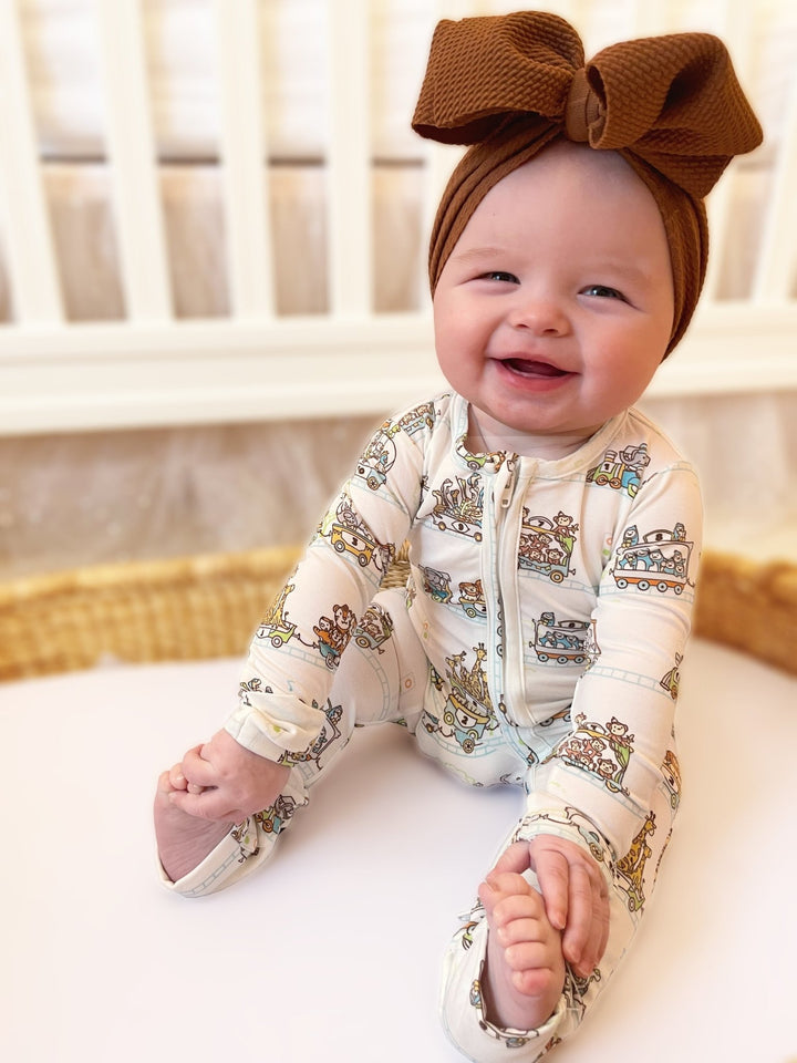 BELLABU BEAR ZOO TRAIN BAMBOO CONVERTIBLE FOOTIE - baby enRoute