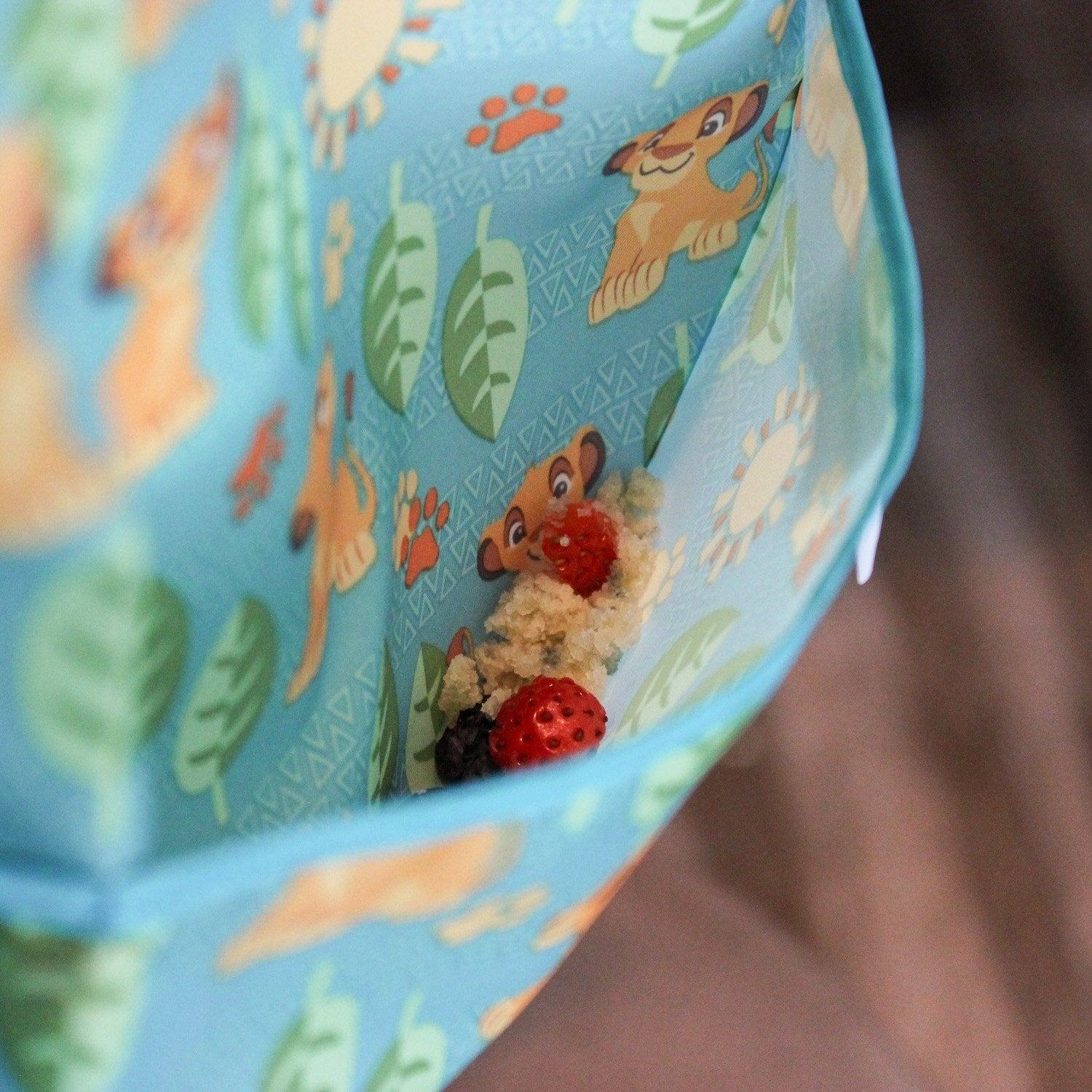 BUMKINS SLEEVED BIB