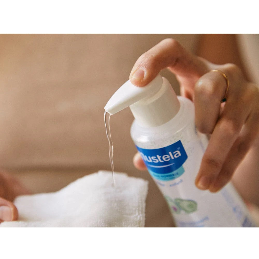 MUSTELA BABY CLEANSING WATER WITHOUT RINSING WITH ORGANIC AVOCADO