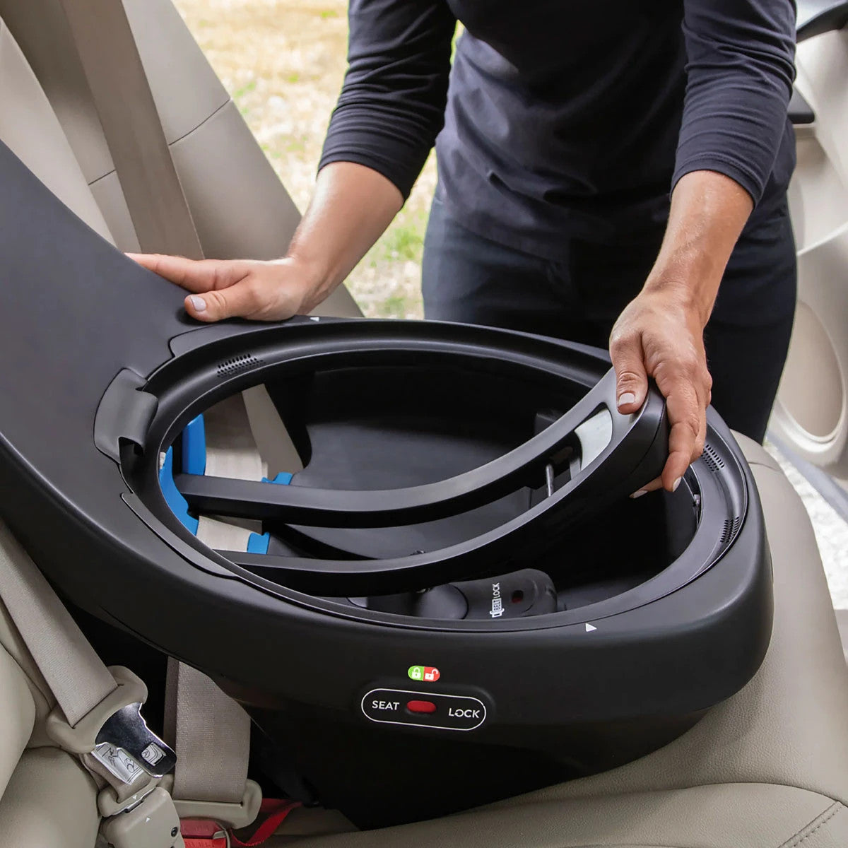 EVENFLO GOLD REVOLVE360 EXTEND ALL-IN-ONE ROTATIONAL CAR SEAT WITH SENSORSAFE