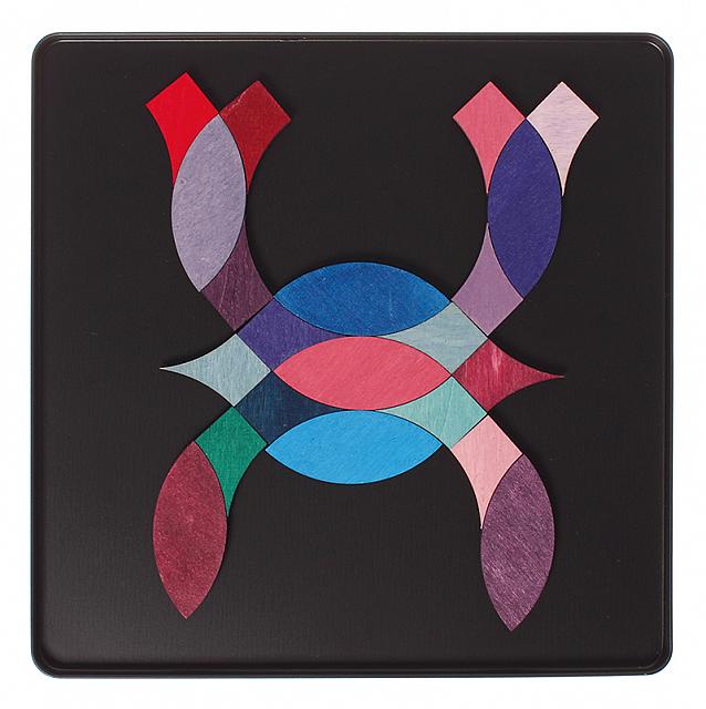 GRIMM'S MAGNETIC PUZZLE