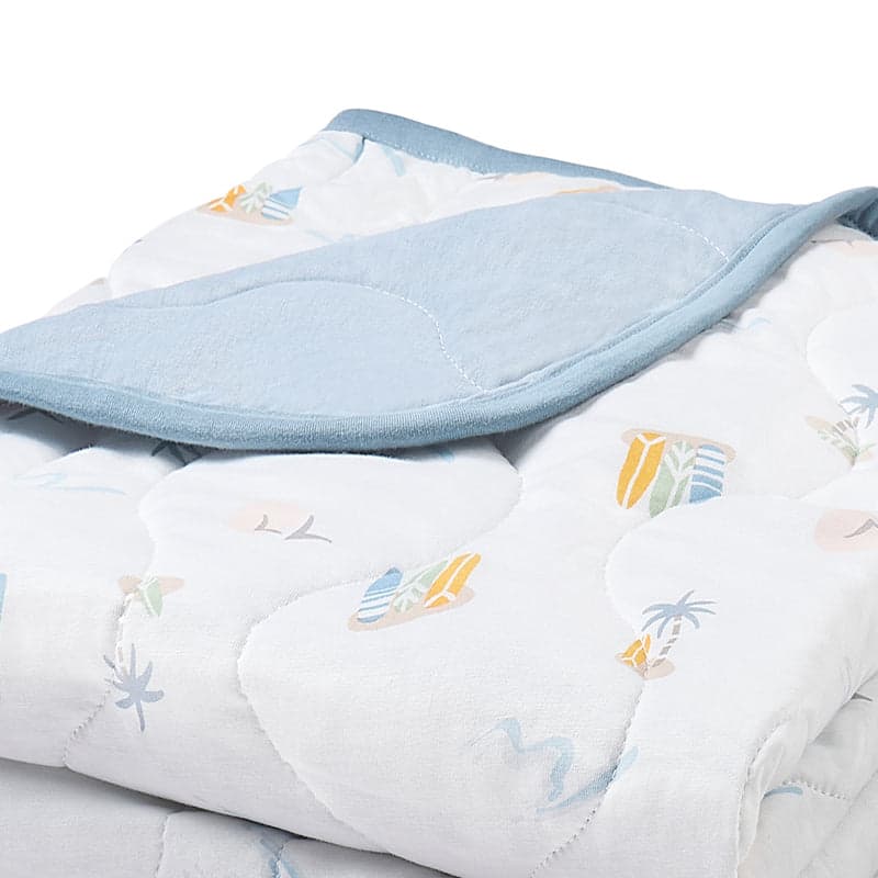 NEST DESIGNS BAMBOO JERSEY COZY BLANKET 2.0 TOG (SMALL) - PASTEL WAVES