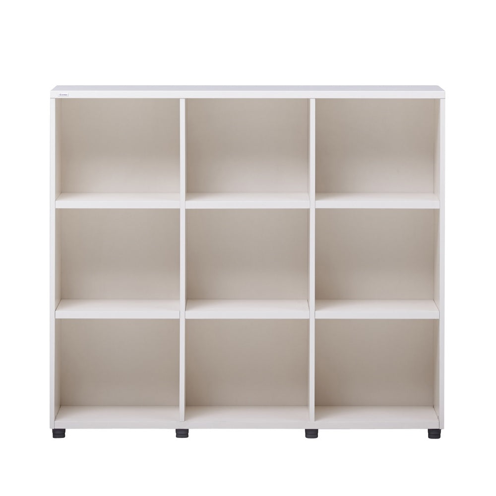Iloom eddi kids 3-story bookshelf in white with 9 cubbies