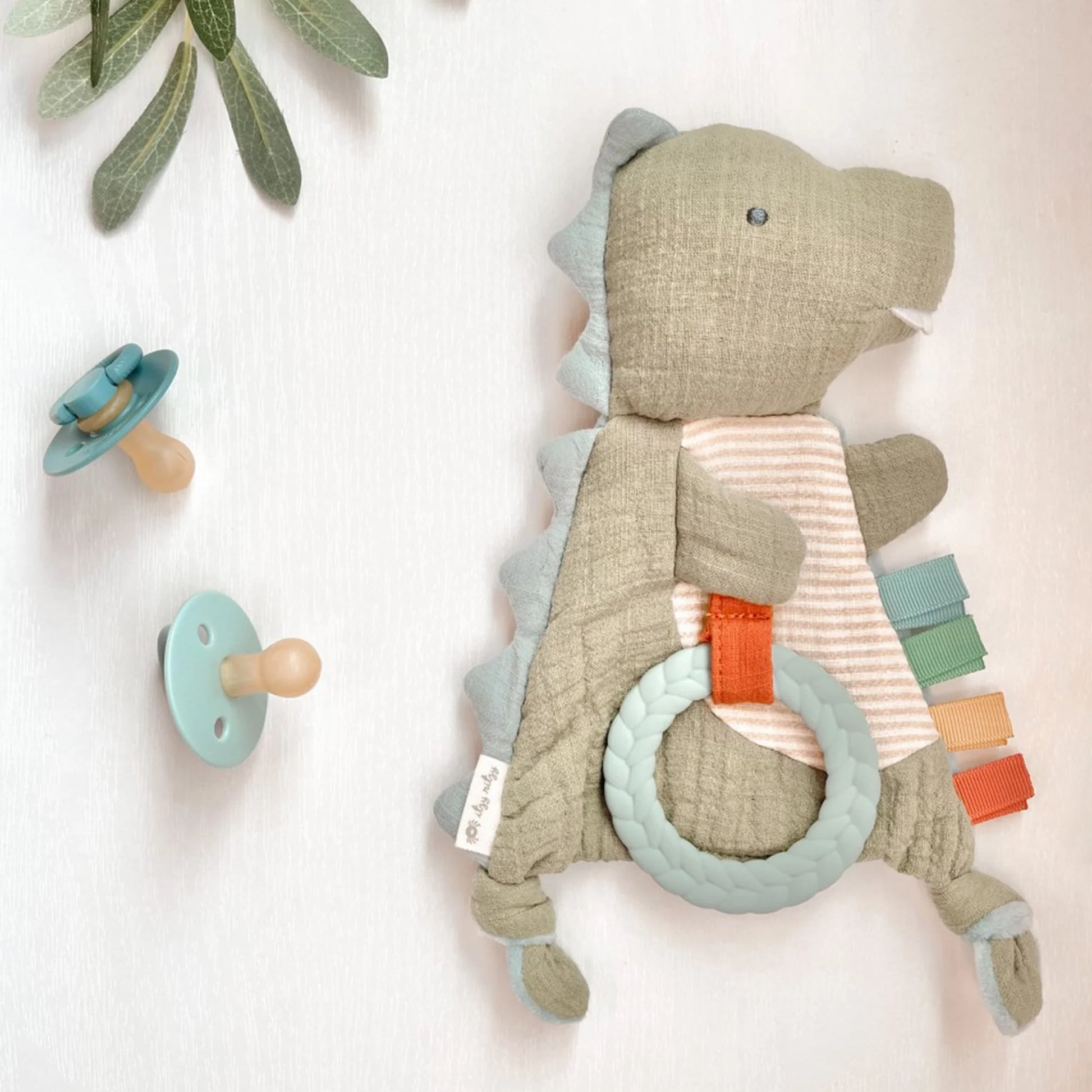 Itzy Ritzy Bitzy Crinkle Sensory Toy With Teether